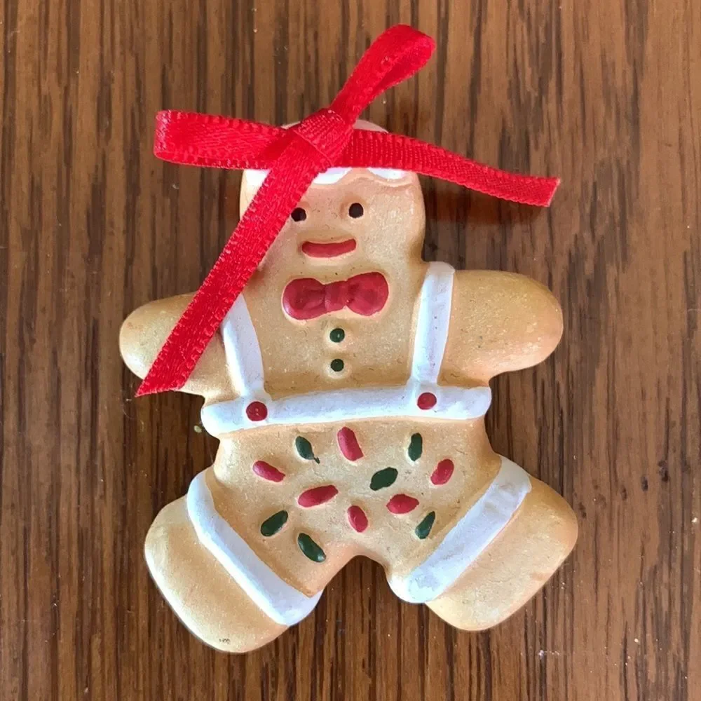 Set of 3 Christmas magnets‎